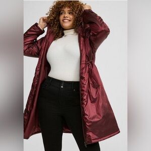 NWT Torrid Metallic Puffer Jacket Size 00